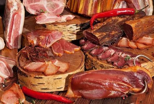 Косуля в маринаде и таёжный десерт: гостей выставки «Россия» угостили сибирскими деликатесами