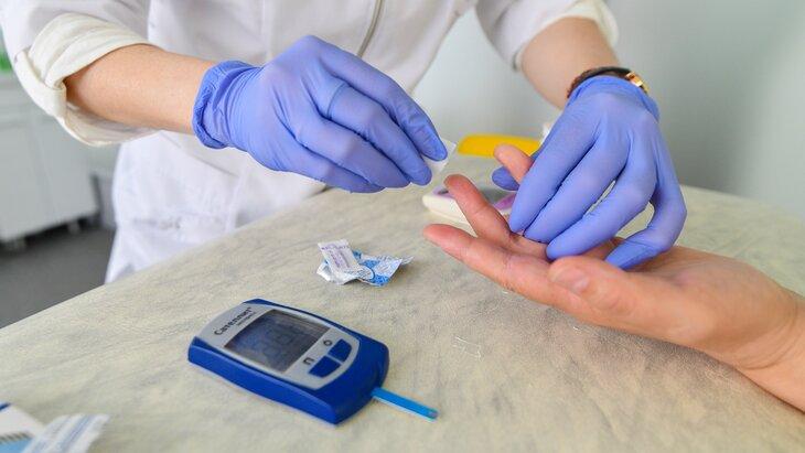 42 школы диабета откроются в следующем году в Новосибирской области