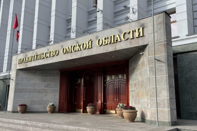 Губернатор Омской области Виталий Хоценко получит право выбирать глав районов и мэров города