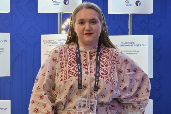 Хакасская студентка разработала «умную» ткань для детской одежды, которая может “расти” вместе с ребенком 