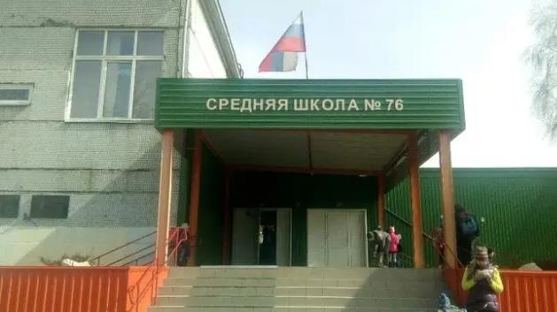 В Красноярске 23 ребенка отравились после обеда в школьной столовой