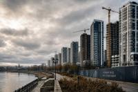 Иркутск теряет берег Ангары, вместо обещанной благоустроенной набережной бетонные небоскребы 