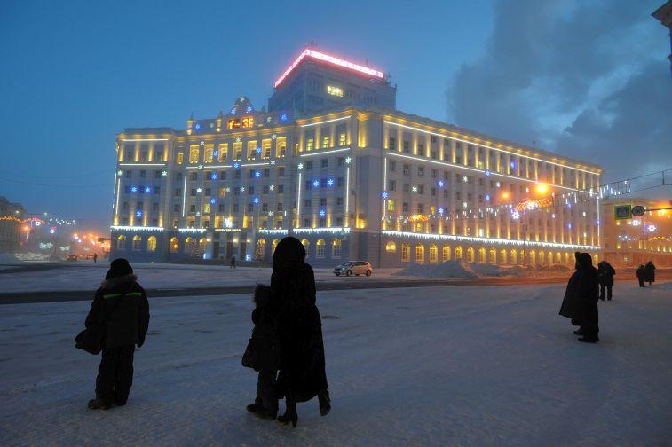 Заявки на субсидии для переезда в 2026 году на материк в Норильске подали 2009 семей, переедут максимум 15 