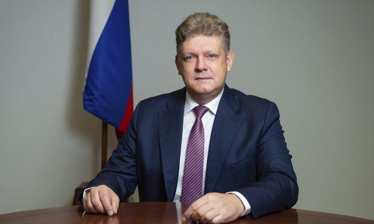 Полномочный представитель президента в СФО Анатолий Серышев поздравил сибиряков с Новым годом