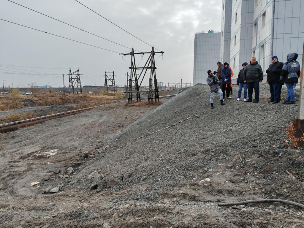 За_новостройкой_в_Норильске_стало_чисто.jpg