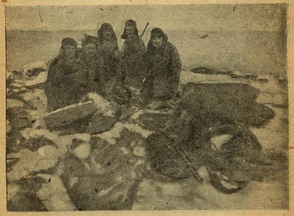 Исчезновение русских мореходов возле Ледяного мыса Полярники, старое фото