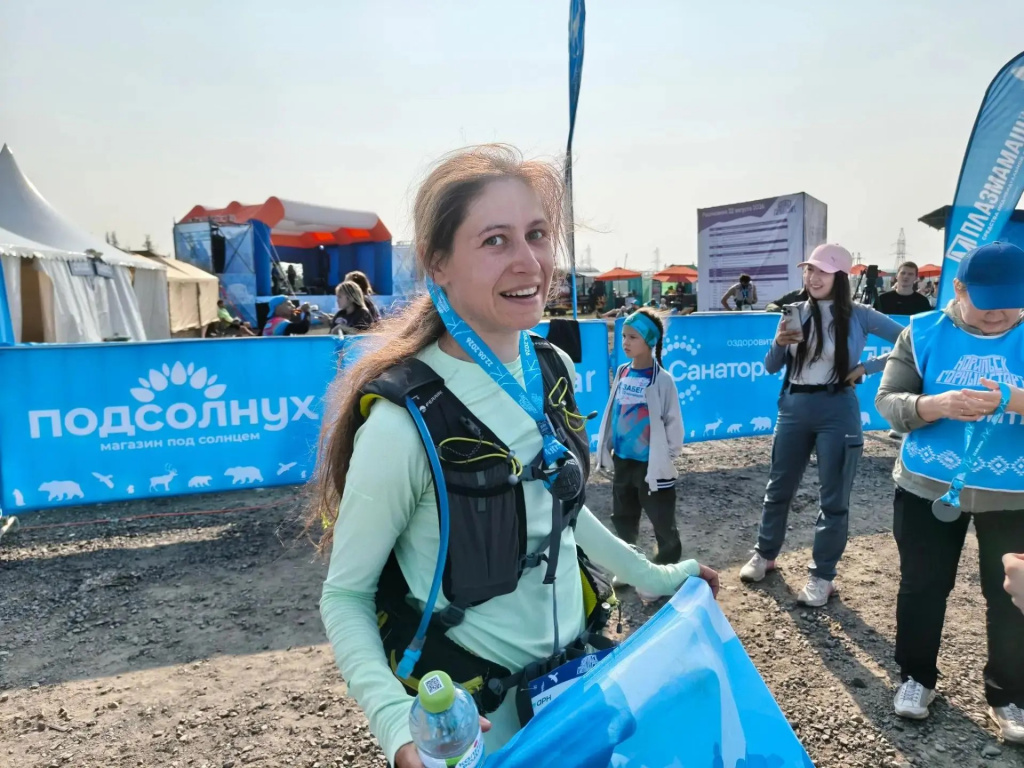 Женщина в спортивной форме