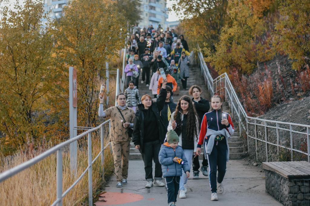 3По_тропе_с_габионами_за_новыми_геологическими_открытиями.jpg