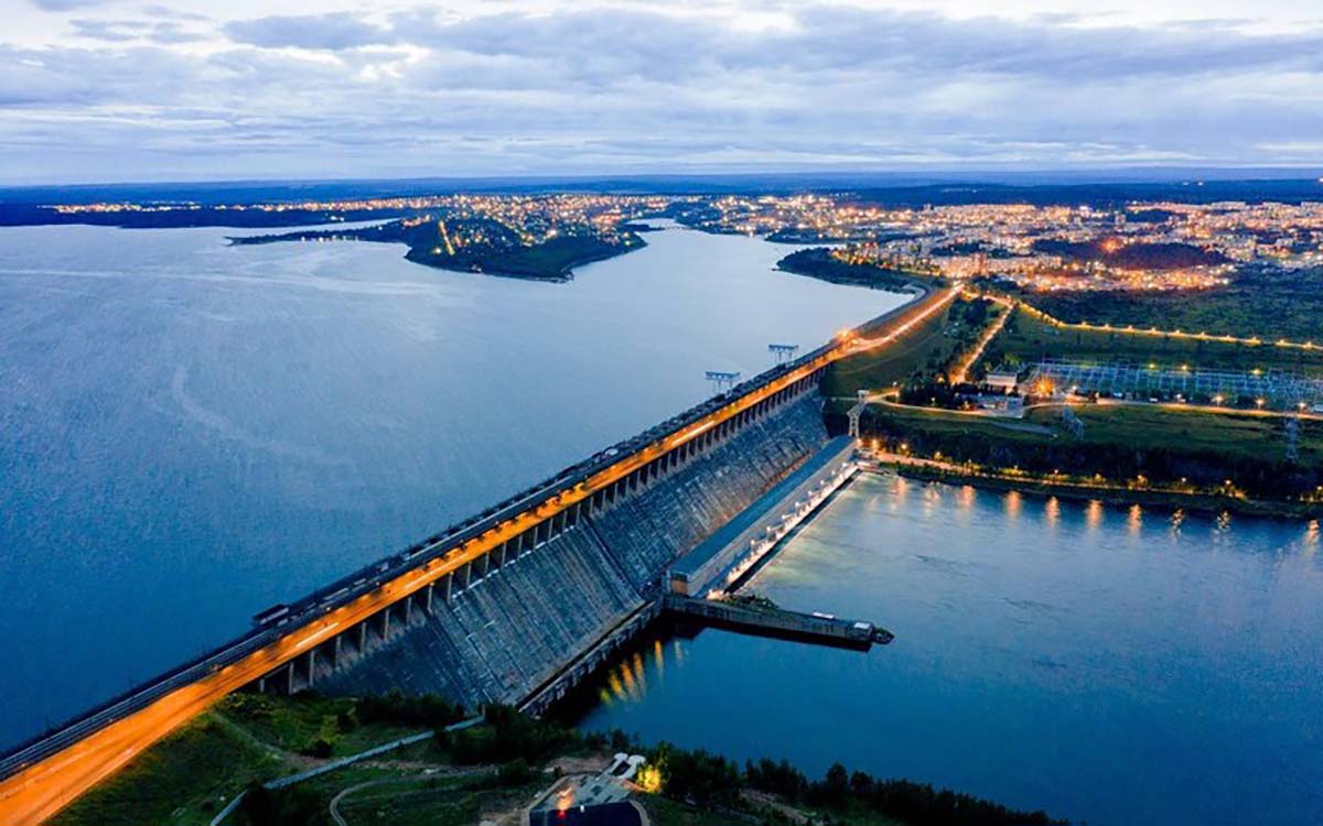 Братск: город, рождённый порогами Ангары 