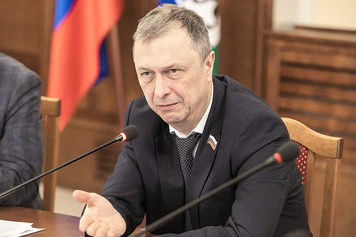 Депутат законодательного собрания Новосибирской области Денис Субботин