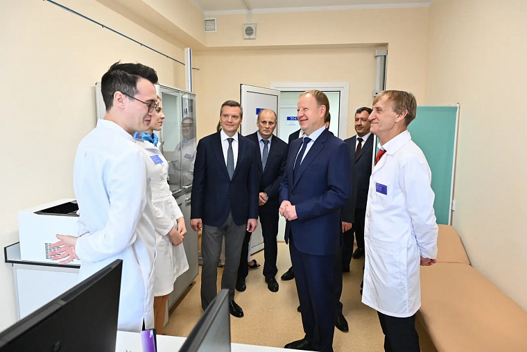 В Барнауле открыли поликлинику после ремонта за 330 млн рублей