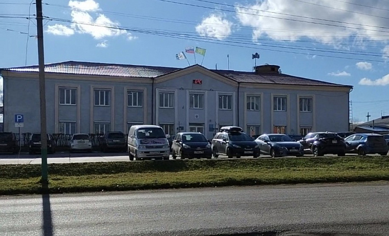 В Иркутской области администрация Заларинского района перешла на четырехдневную рабочую неделю из-за дефицита бюджета