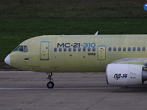 Первый серийный МС-21-310 преодолел более 4 тысяч км во время полета из Иркутска в Подмосковье