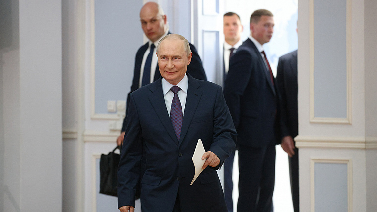 Президент Владимир Путин во время визита в Бурятию поставил задачу обновить 85% транспорта к 2030 году и оценил искусственную кожу человека