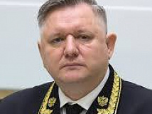 Исполнять обязанности председателя Верховного суда РФ будет уроженец Омской области Юрий Иваненко 