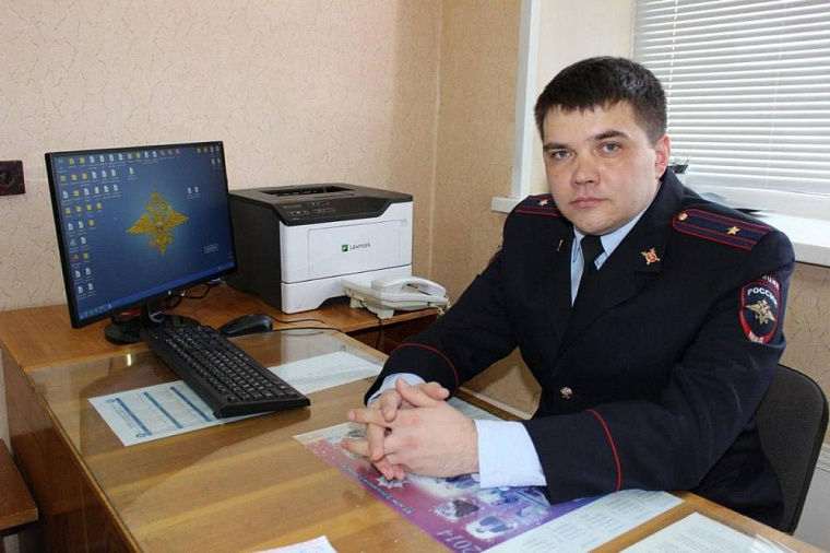 Полицейский в Зеленогорске спас пенсионерку от мошенников