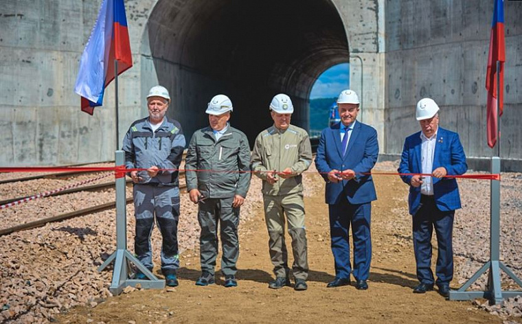 На Бородинском разрезе под Красноярском открыли железнодорожный тоннель для доставки угля на ТЭЦ