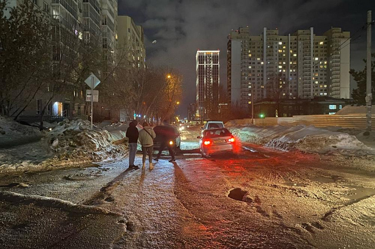Новосибирские водители нашли ямы «не по госту»