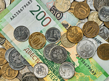 В первом полугодии 2026 года в Сибири погасили долги по зарплате на сумму 2,6 млрд рублей 
