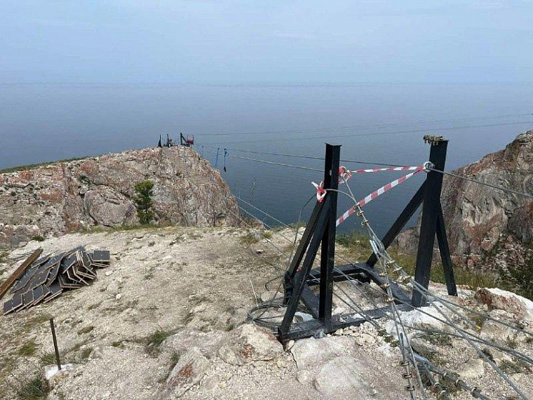 Жители Ольхона выступили против строительных работ на мысе «Три брата»