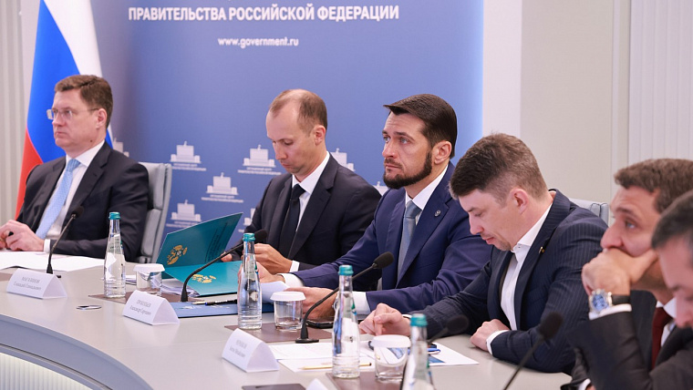 Вице-премьер Александр Новак поручил разработать план развития энергоснабжения Республики Алтай до 2030 года
