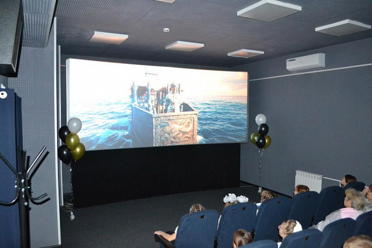 В сибирском селе открылся новый 3D-кинозал 