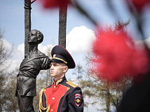 В Иркутске открыли памятник детям – узникам фашистских концлагерей, а в Абакане – памятник «Дети войны»