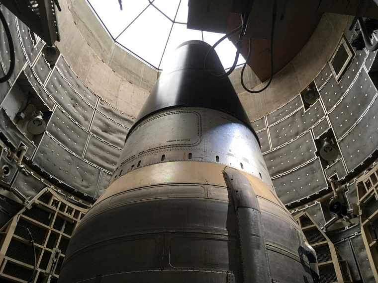 Автономные пусковые установки «Ярс» выведены на боевое патрулирование в Барнаульском ракетном соединении Алтайского края