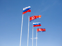 Россия и Северная Корея соединили пролёты первого в истории автомобильного моста через реку Туманную