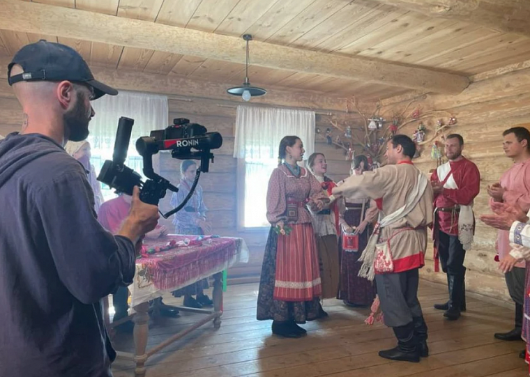 В Новосибирской области идут съемки фильма о редком сибирском танце «Кандерепская кадриль»