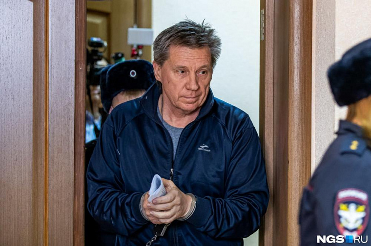 Штраф почти в шесть миллионов рублей отменили Александру Мысику