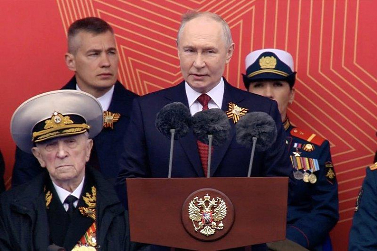 «Нацисты не учли духа советского народа»: Путин выступил на параде Победы в Москве