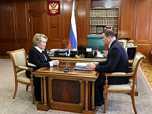 Председатель Совета Федерации России Валентина Матвиенко поздравила жителей Омской области с Днём образования региона