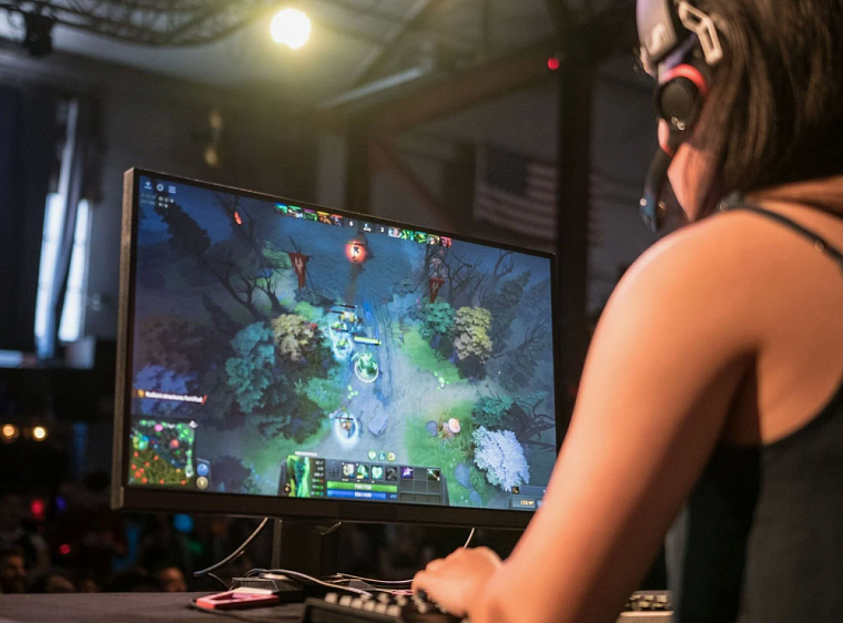 Киберспортсмен из Красноярска сыграет на главном турнире года по Dota 2