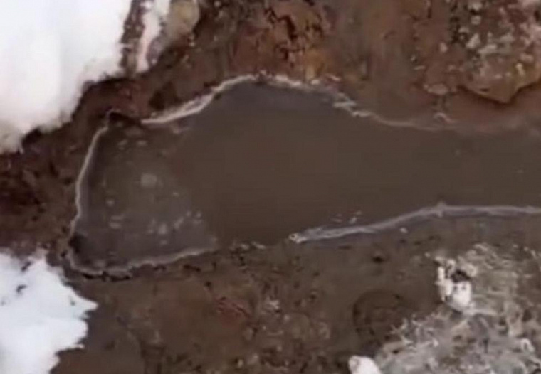 В курортром селе Горячинск Бурятии забил новый горячий источник