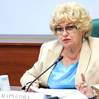 Глава Тывы Владислав Ховалыг представил в избирком список кандидатов в Совет Федерации