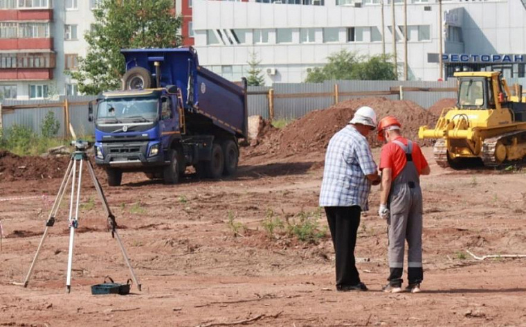 В Братске начали строить крупнейший в Иркутской области аквапарк. Там будет даже своя река