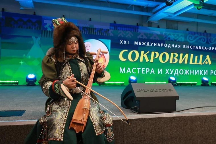В Красноярске открылась выставка «Сокровища Севера»: 400 мастеров со всей страны впервые за 20 лет приехали в Сибирь