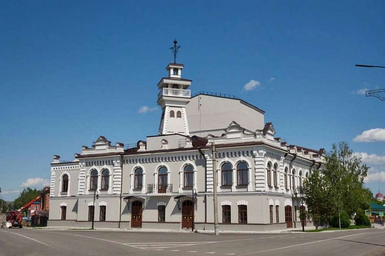 В Минусинске завершилась реставрация здания драматического театра