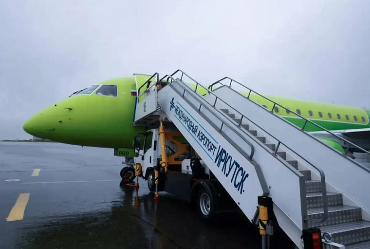Аэропорт Усть-Кута Иркутской области принял тестовый рейс Embraer 170 после ремонта взлетно-посадочной полосы
