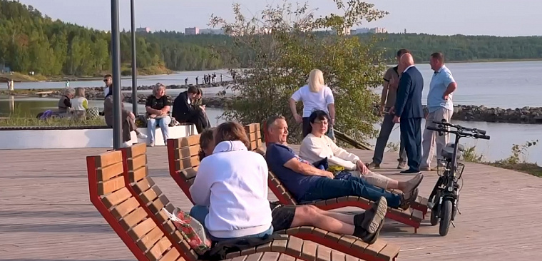 На набережной Усть-Илимска появились локации для спорта, отдыха и прогулок