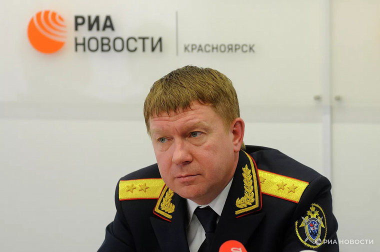 Задержали экс-главу красноярского управления следственного комитета Игоря Напалкова 