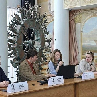Омский театр кукол «Арлекин» стал флагманом в Сибири российского проекта «Тузлуков-вернисаж»