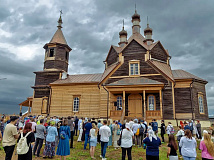 Памятник деревянного зодчества XIX века «Сибирские Кижи» открыли после реставрации в красноярской деревне Барабаново