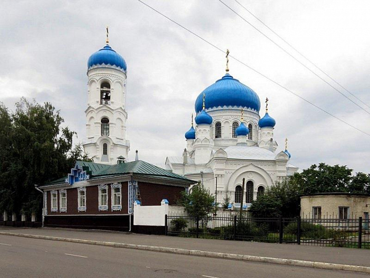 В Алтайском крае приступают к ремонту дорог к двум крупнейшим храмам региона 
