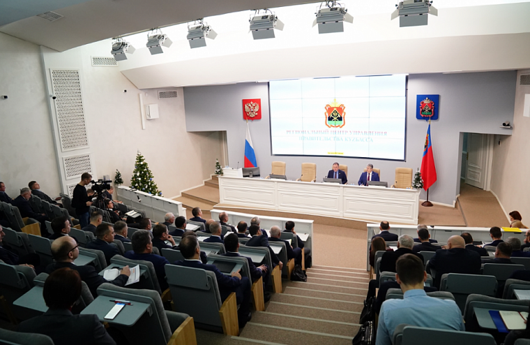 Компании Кузбасса обсудили с РЖД перспективы вывоза угля на восток с помощью инновационных вагонов
