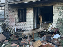 После взрыва газового баллона в Славгороде Алтайского края 92-летняя пенсионерка оказалась в реанимации с ожогами