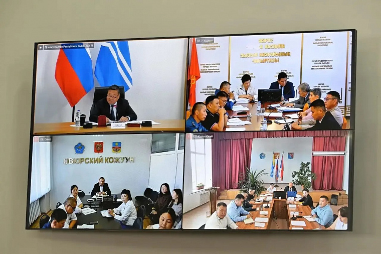 В отстающие районы Тувы перебрасывают резервы техники для заготовки кормов